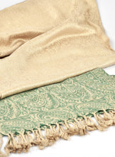 Load image into Gallery viewer, Cream/Green Scarf