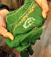 Load image into Gallery viewer, Bandhani Scarf For Women